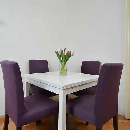 Mivos Appartement *